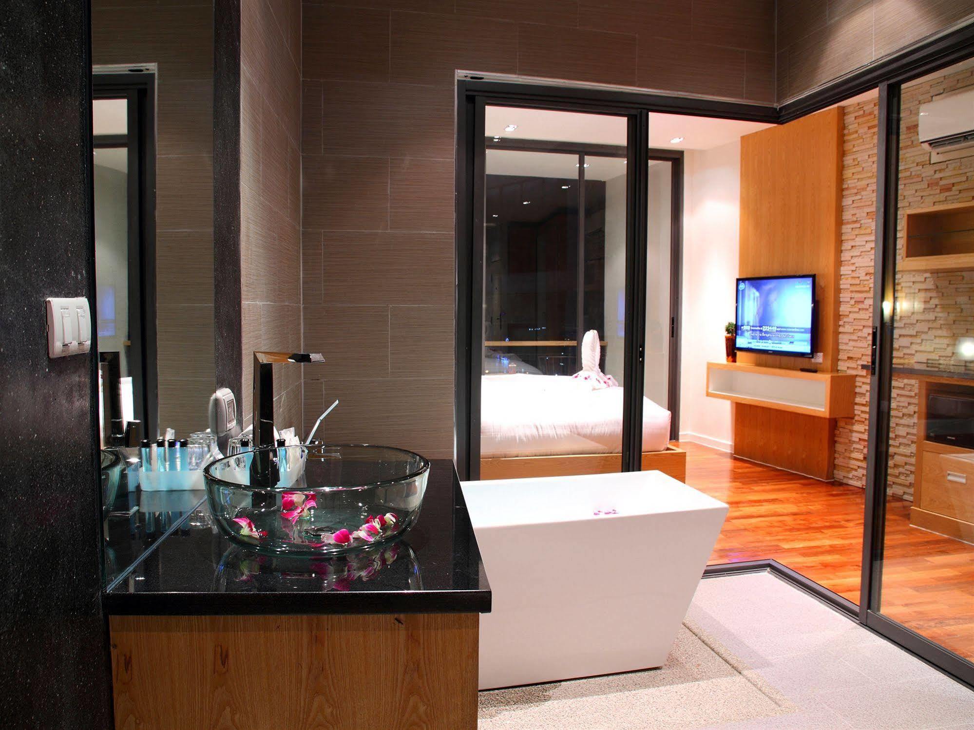 Kamala Resort By Phuket Resort Group Екстериор снимка